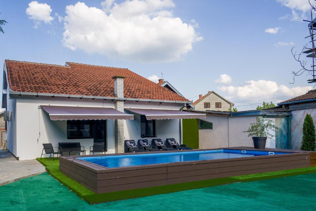 Excellent Time Apartment Belgrade Exterior photo